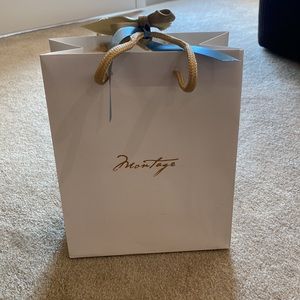 Montage luxury resort hotel shopping gift bag